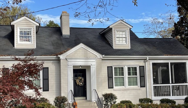 VERY CUTE AND COZY 5 POINTS HOME WALKING DISTANCE TO EVERYTHING ATHENS HAS