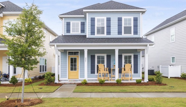 Visit Blue Pelican located in Beaufort, North Carolina!