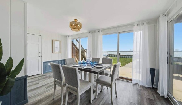 Waterfront Views & Boat Dock, Spacious Home on Bay