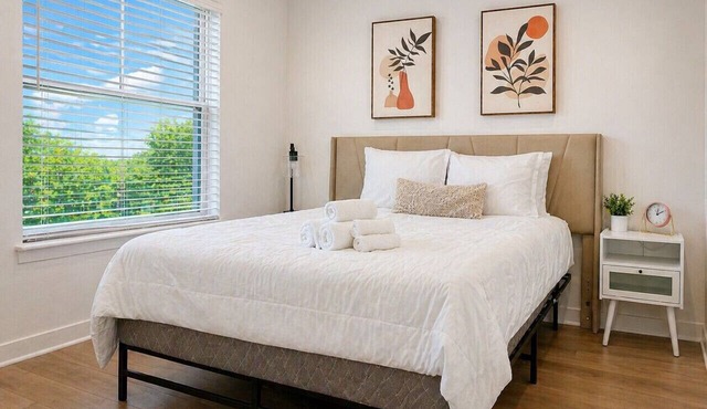 West Sherman WorkerFriendly, Quiet, W/D, Pool+Gym