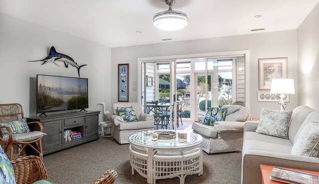 Westport B-4, Soundfront Condo in Pine Knoll Shores, NC!