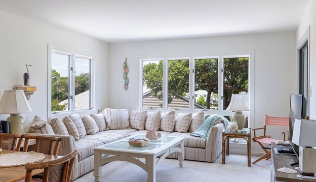 Westport D-2: Soundfront Condo 3 Bedrooms 3 Full Baths in Pine Knoll Shores