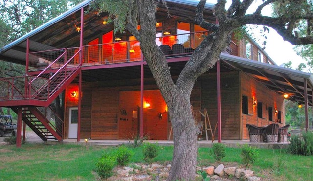 Wonderful Texas Hill Country Cabin for Family Getaways and Texas Vacations
