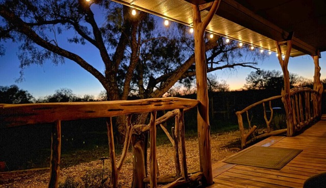 Working wildlife ranch. Walk to river-fish, boat, swim. Near Colorado Bend.