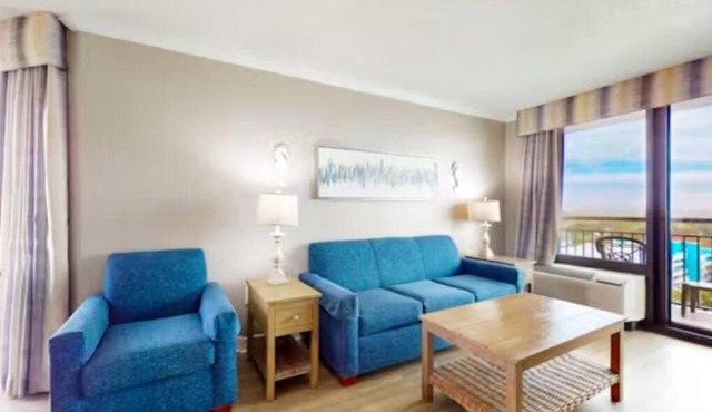 Your Perfect Oceanview Suite with Balcony, Dogs Ok! 1202