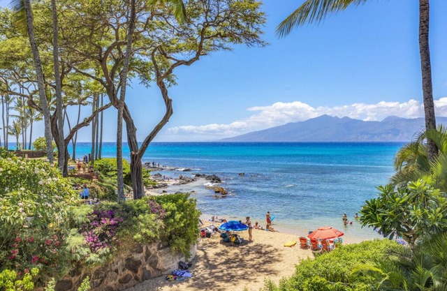 Aloha Condos, Napili Bay Resort, Condo 211, Beach View