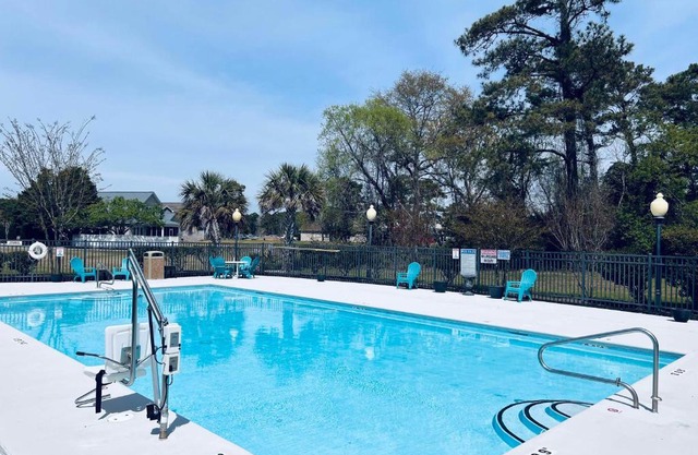 Quality Inn Suites Sneads North Topsail Beach 