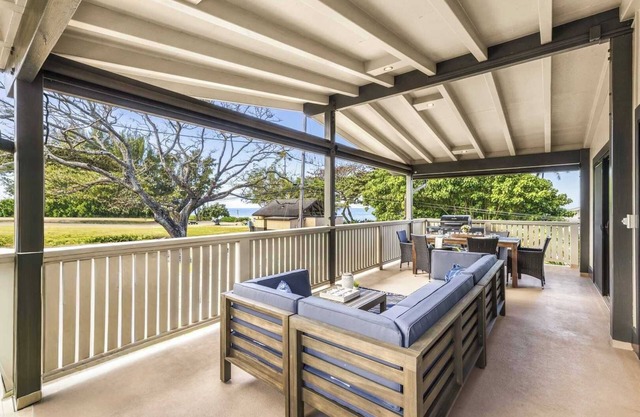 Ehukai Beach Hale: Ocean View Home With A/C, Steps From Pipeline