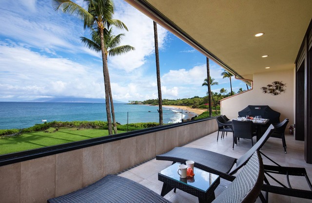 Exquisite Oceanfront Retreat - Makena Surf F-209 with Stunning Coastal Views!