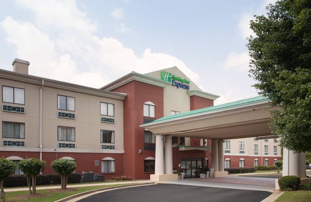 Holiday Inn Express Hotel & Suites Buford-Mall Of Georgia, an IHG Hotel