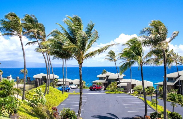 KBM Resorts | FREE CAR | Kapalua Bay Villa | Ocean View | 2-Bedroom Condo! KBV-16G4