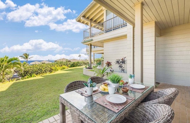 KBV 33G2 Renovated 1BD OceanFront Villa w Pool AC
