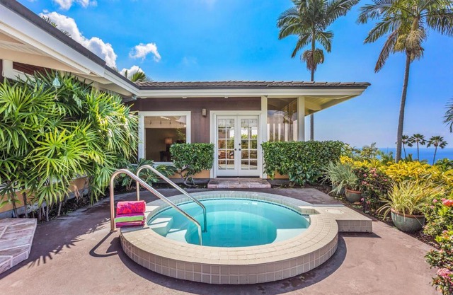 Keauhou Estates #185