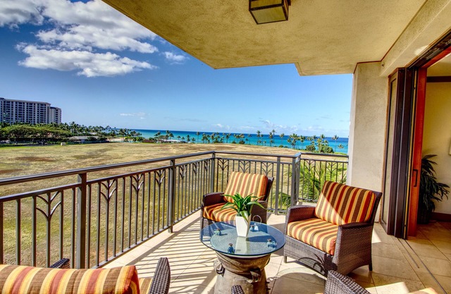 Luxurious Ocean View Beach Villas at Ko Olina - End unit 🏝️ O524
