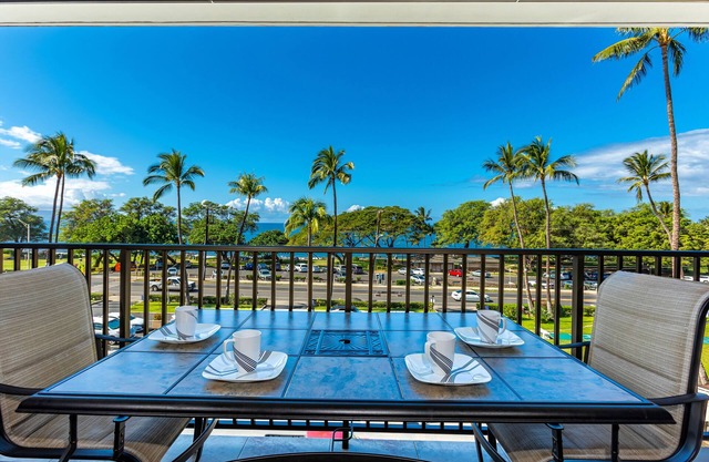 Maui Parkshore #412 Ocean View in the Heart of Kihei, Walk to Kamaole Beach