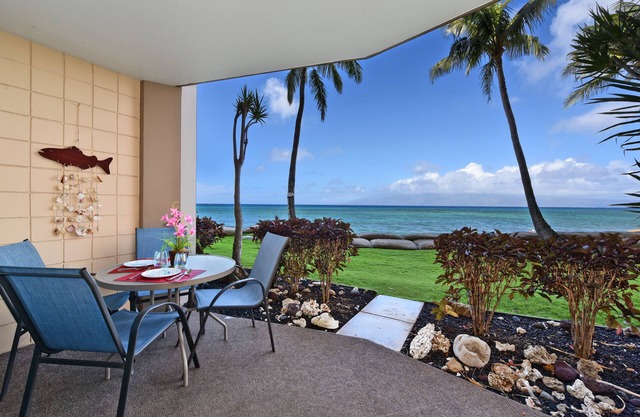 May on Sale! Book now and SAVE BIG! Walk to the Beach from Your Private Lanai!