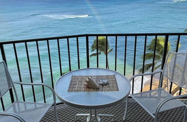OCEANFRONT STUDIO CONDO