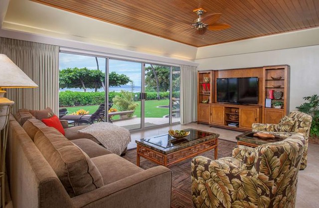 Puunoa Beach Estates
