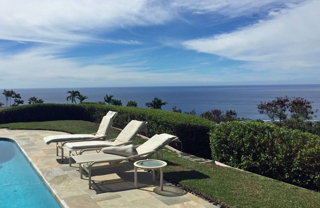 Stunning Ocean View In Luxury Home In Keauhou Estates