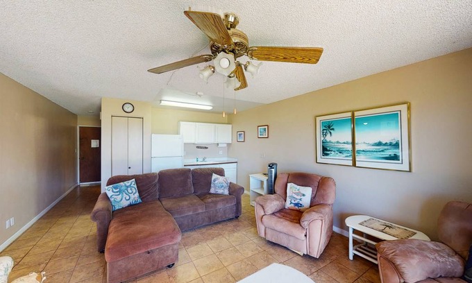 Kaunakakai Condo | 105 m² Condo ∙ 2 bedrooms ∙ 4 guests