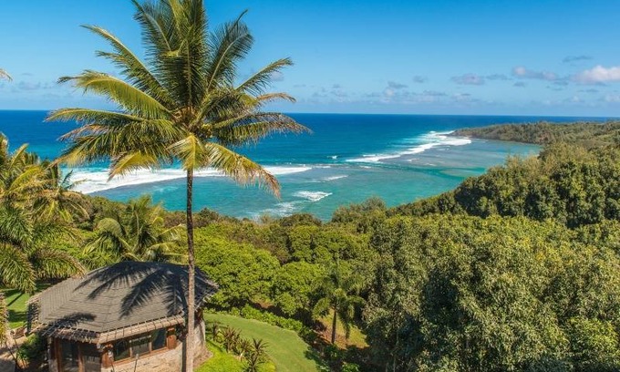 Kilauea House | 455 m² House ∙ 3 bedrooms ∙ 7 guests