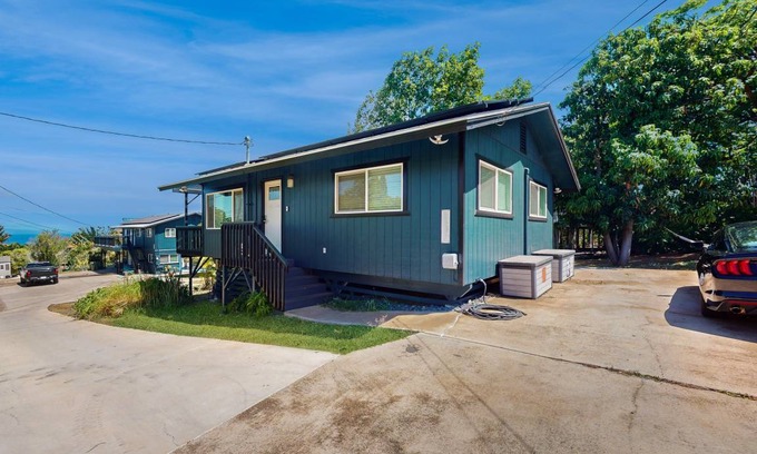Kihei Cottage | Cabin ∙ 2 bedrooms ∙ 5 guests