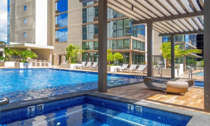 Ala Moana Condo | Condo ∙ 1 bedroom ∙ 4 guests