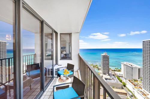 Waikiki Apartment | Hawaii Dream Escape, Ocean Views & Free Parking