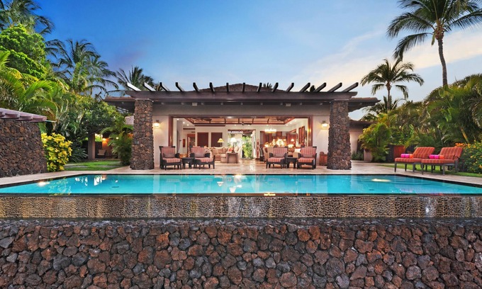 Kamuela House | House of the Turtle (CR 18) at Champion Ridge: Pool, Spa, AC & Stunning Views