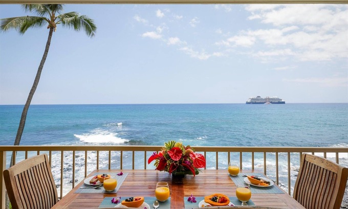 Historic Kailua Village Condo | Kona Reef A27 - Right on top of the Pacific Ocean