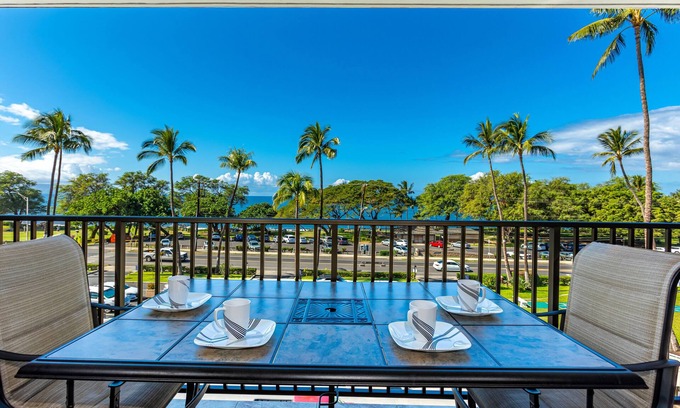 Kihei Condo | Maui Parkshore #412 Ocean View in the Heart of Kihei, Walk to Kamaole Beach
