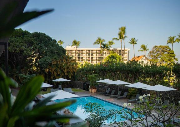 Historic Kailua Village Hotel | PACIFIC 19 Kona