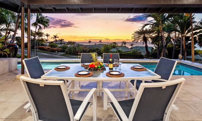 Kahaluu Bay House | Private Luxury Estate w/Pool, Jacuzzi, AC & Ocean Views: Ohana Le'ale'a