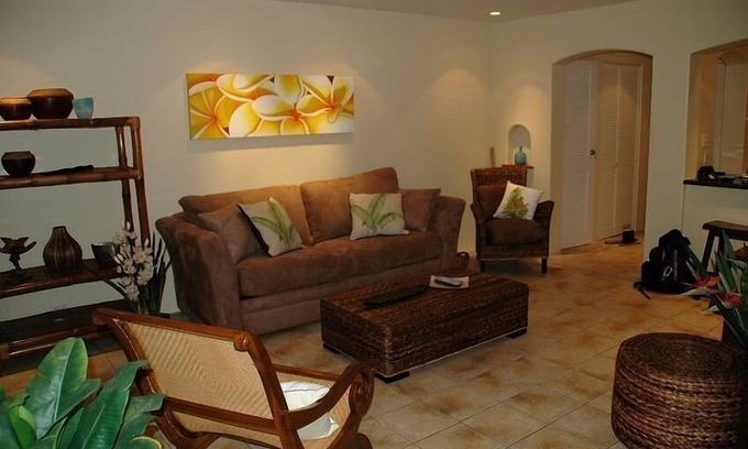 Maalaea Condo | Romantic Beachfront Getaway
