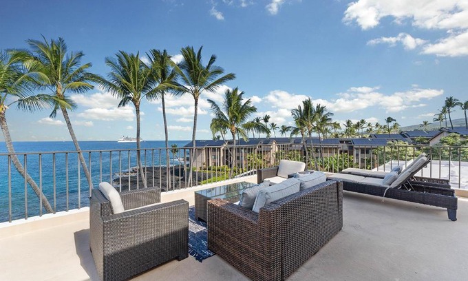 Kailua-Kona House | Royal Sea Cliff #418