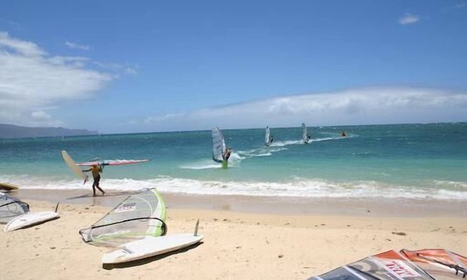 Kahului House | Seaside Gem! 3 Garden View Units, Outdoor Pool, Steps to Ho’aloha Park Beach!