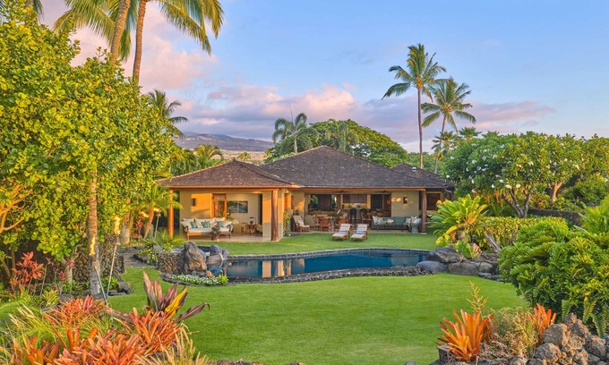 Kaupulehu House | Serene Pakui Pua Estate ~ Hualalai ~ Secluded~Saltwater Pool~Personal Concierge