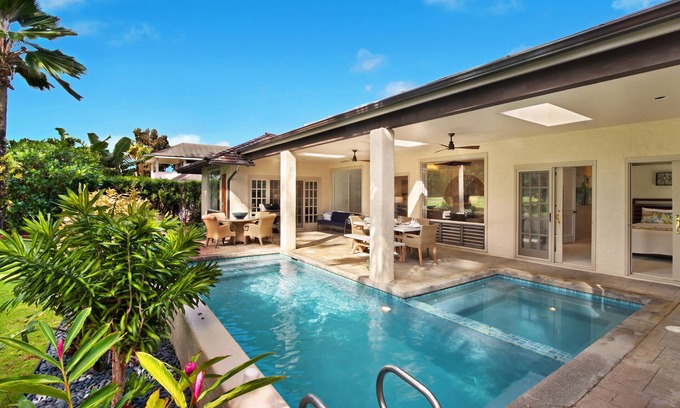 Princeville House | Tranquil Private Getaway w/Pool, Hot Tub & Lanai!