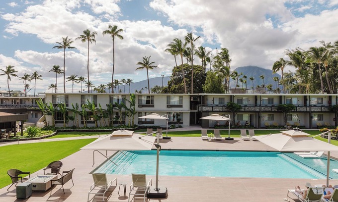 Kahului Hotel | Waterfront Perfection! 3 Fantastic Rooms, Pet-Friendly, Near Kanaha Beach Park