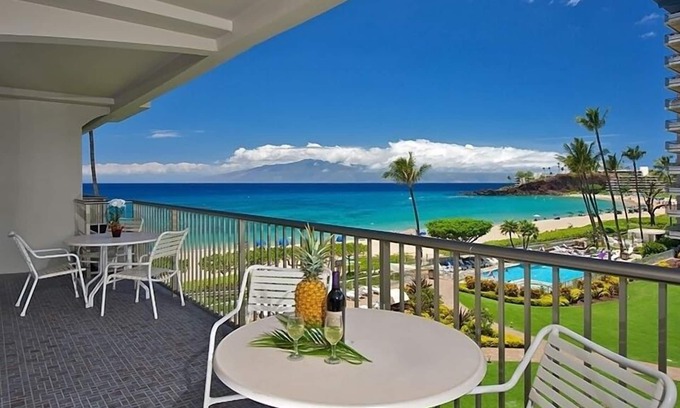 Kaanapali Condo | Whaler 456-Upgraded Oceanview 1B/1B, AC, Pool, Gym, Steps to Beach, Snorkeling!