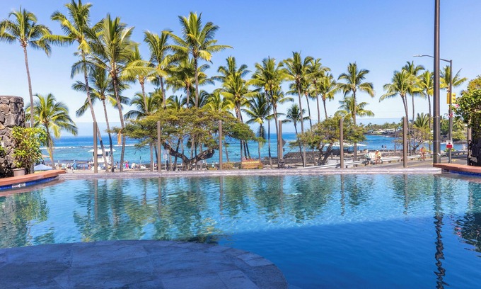 Kahaluu Bay Condo | You are just steps from the beach