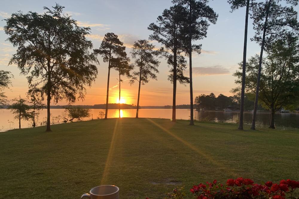 Chapin House | Paradise Point Lake Murray Private Boat Ramp