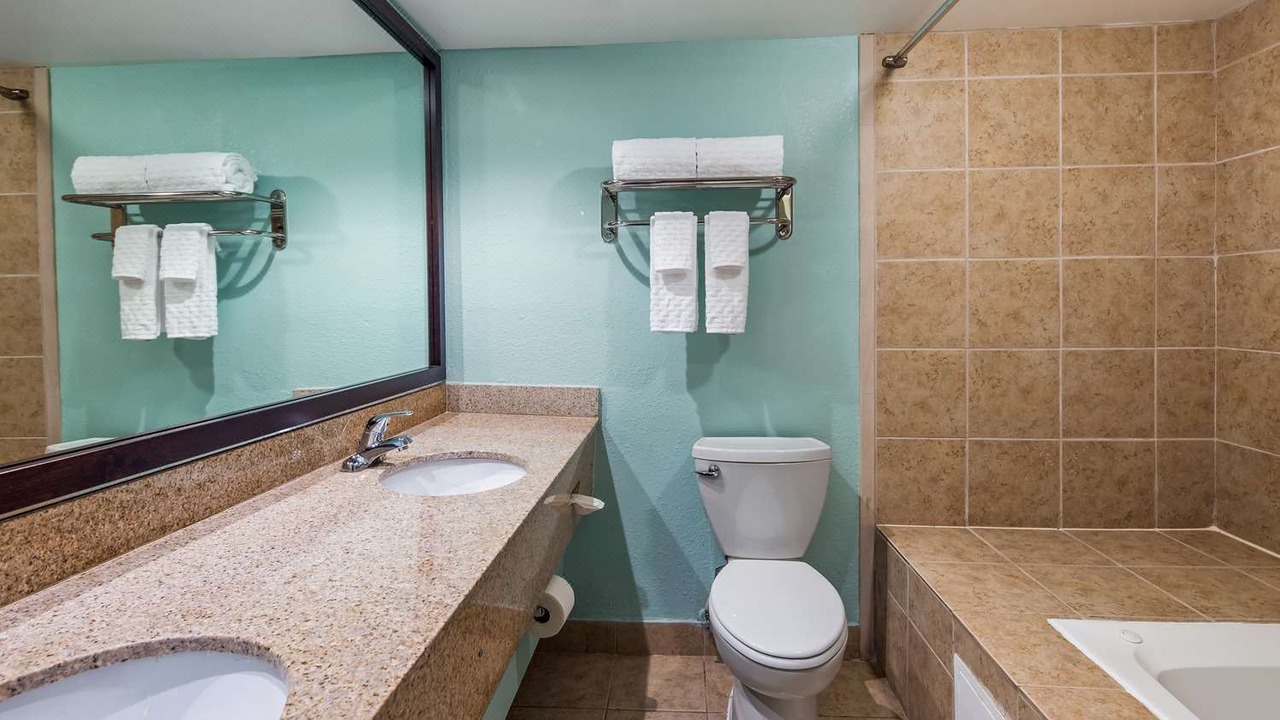 Photo of Bathroom in Vaught