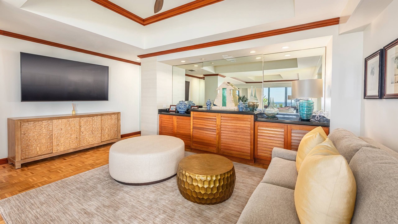 Photo of Livingroom in Poipu