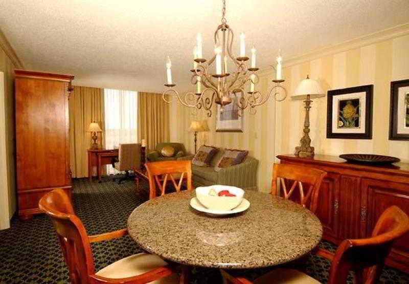 Photo of Livingroom in Greenville - Spartanburg