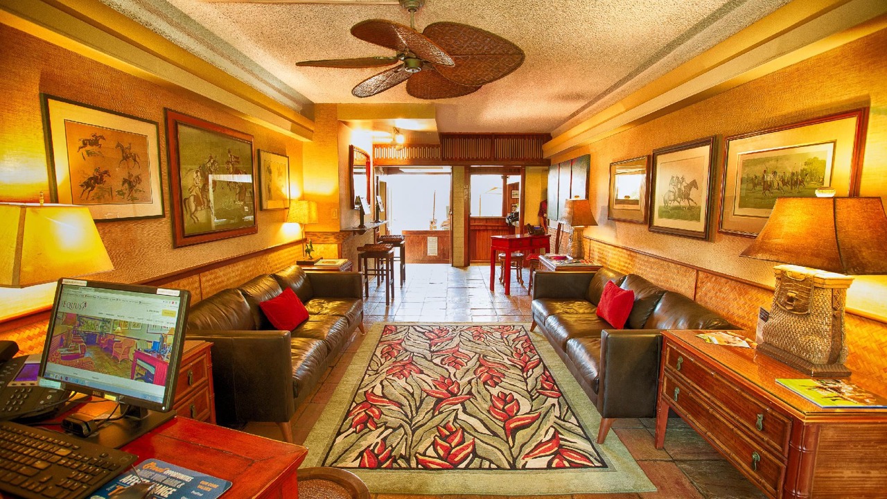 Photo of Livingroom in Waikiki