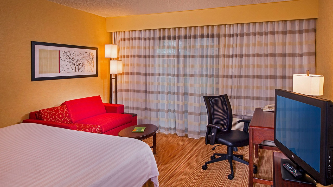 Photo of Bedroom in Innsbrook