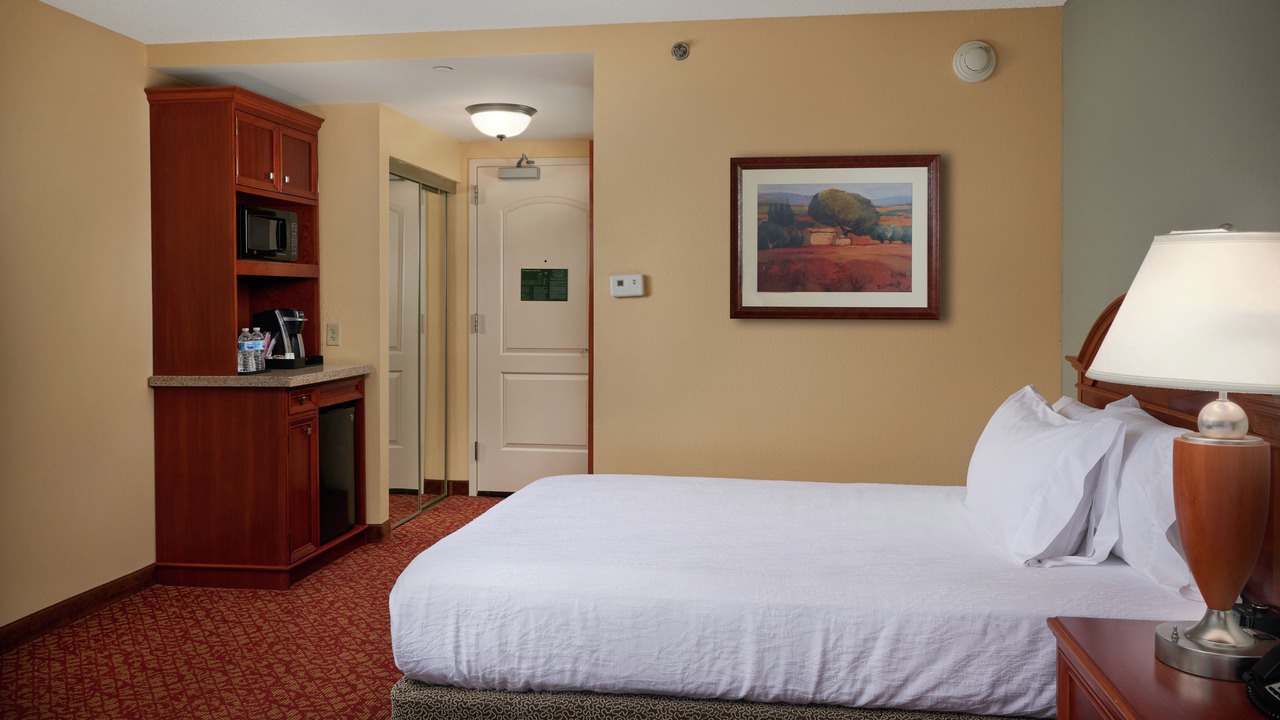 Photo of Bedroom in Central Newport News