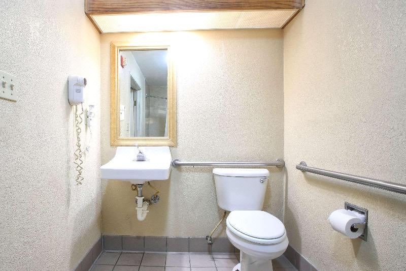 Photo of Bathroom in Hillsboro