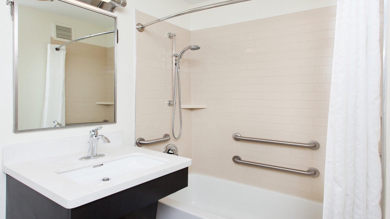 Photo of Bathroom in Newell
